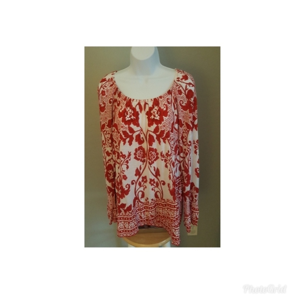 Blossoming Romance Top